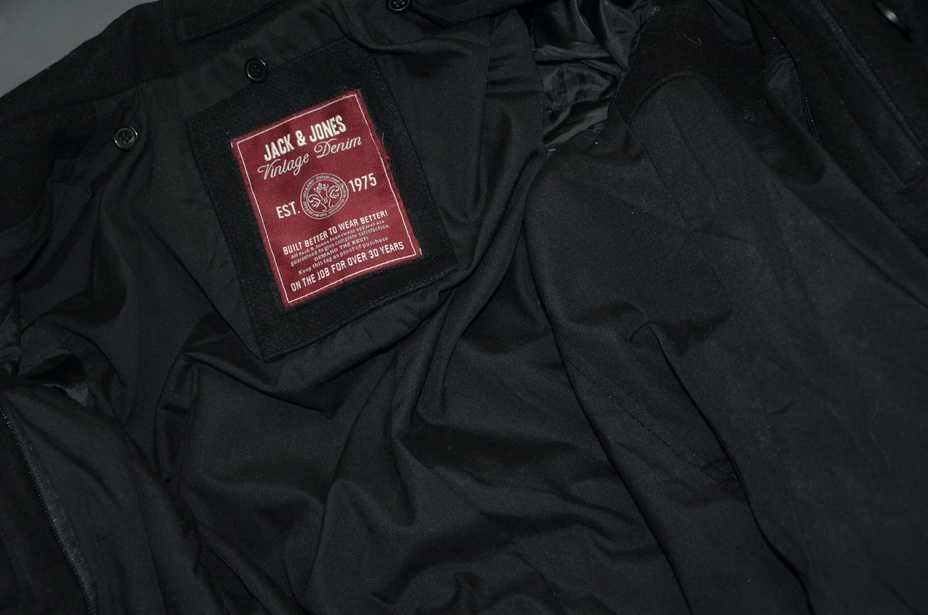 Стильная куртка, полу пальто фирмы Jack & Jones (M) Шерсть