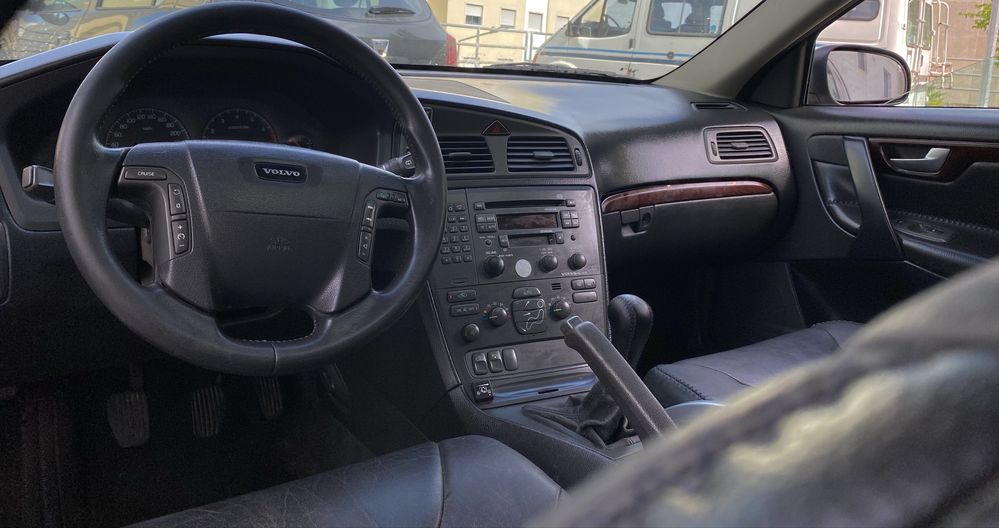 Volvo V70 XC T5 AWD 2.4 GPL