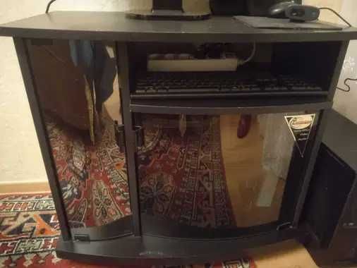 Підставка під техніку