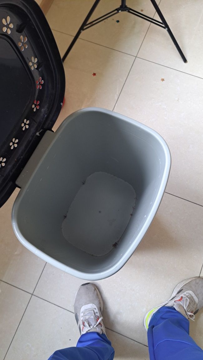 Бак для сміття 120л