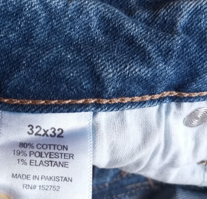 Джинси чоловічі сучасні, для молоді.