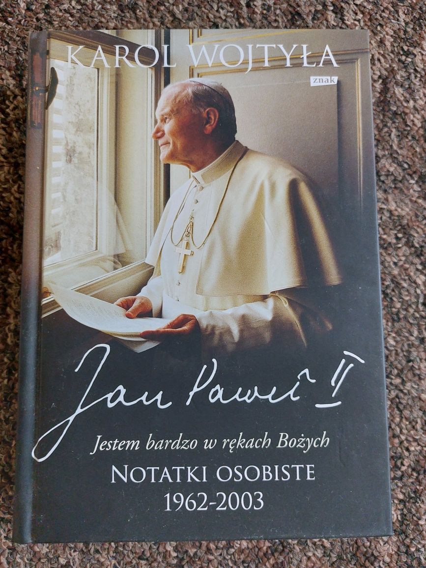 Książka Jana Pawła II Jestem bardzo w rękach Bożych