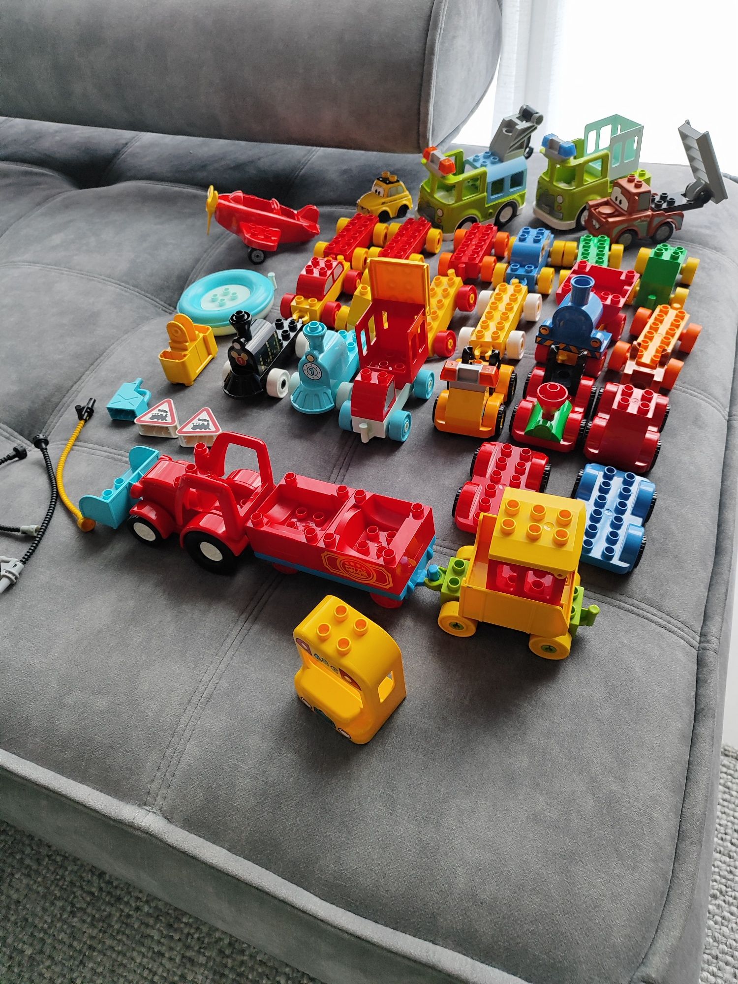 Klocki LEGO Duplo pojazdy autka