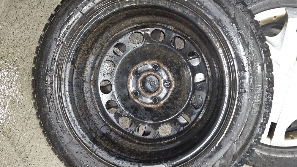 Opony zimowe 205/55 R16 Sunfull felgi stalowe 5x112 16 cali Mercedes V