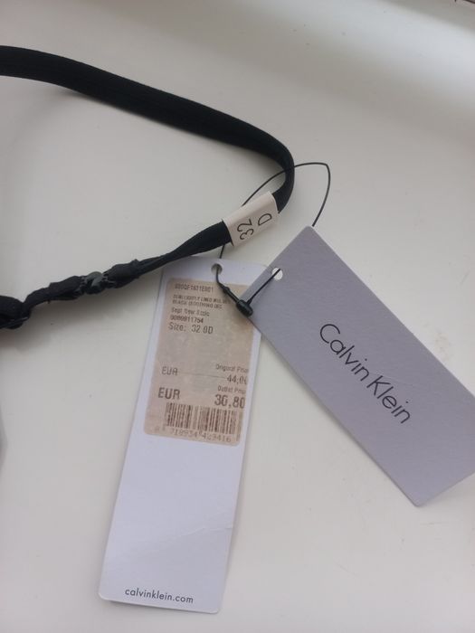 Ліфчик новий Calvin Klein