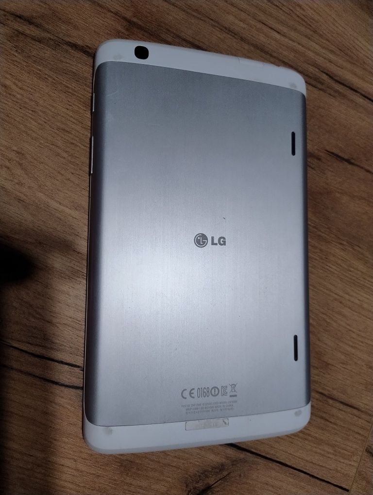 Tablet LG G Pad 8.3 LV-500 / 2gb /16gb/ slot microSD/IPS 8.3"/