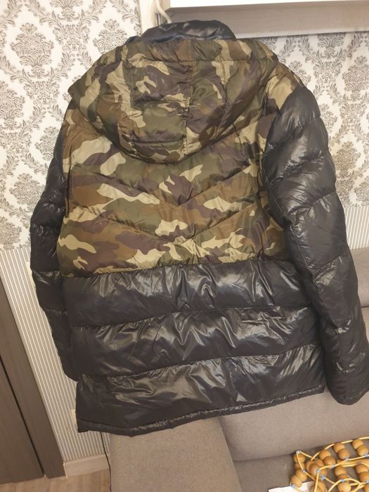 Чоловічий пуховік