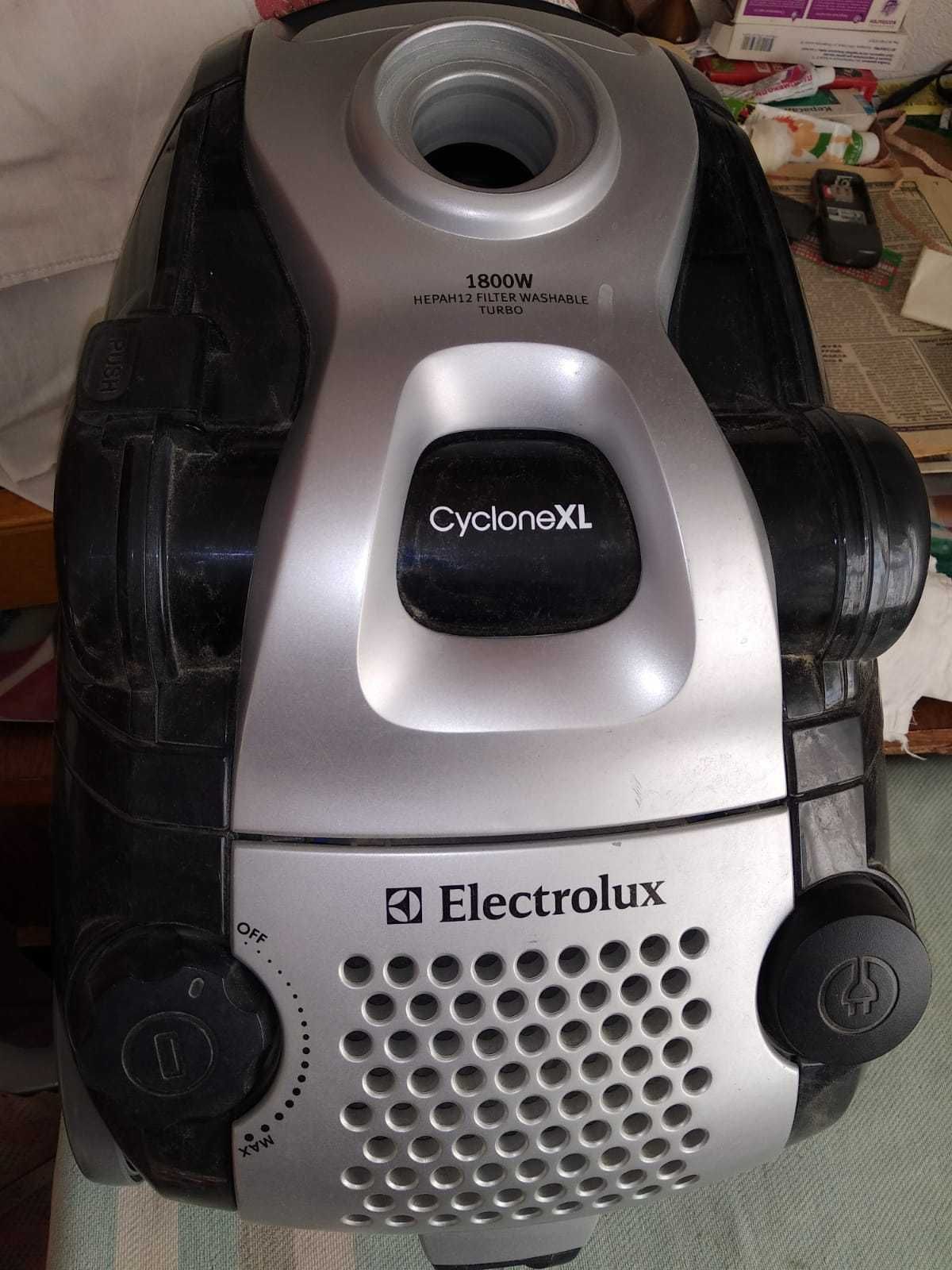 Пылесос  ELECTROLUX  ZCX 6205