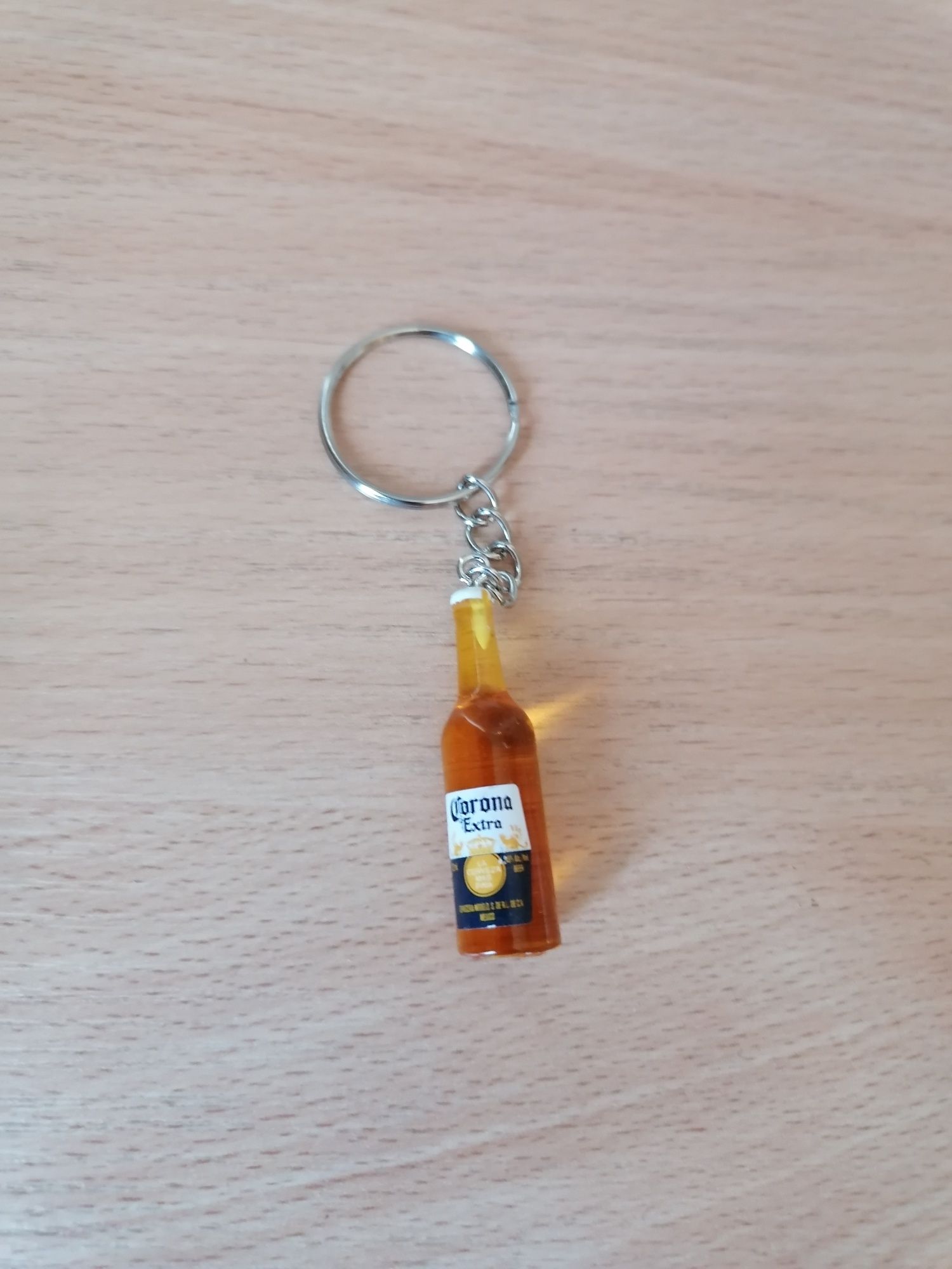 Breloczek do kluczy Piwo Corona Extra
