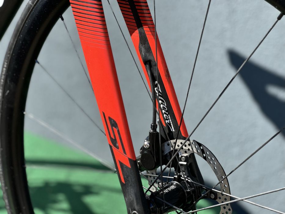 Karbonowa szosa Wilier Cento 10 SL Sram Rival AXS HUNT Ritchey roz.52