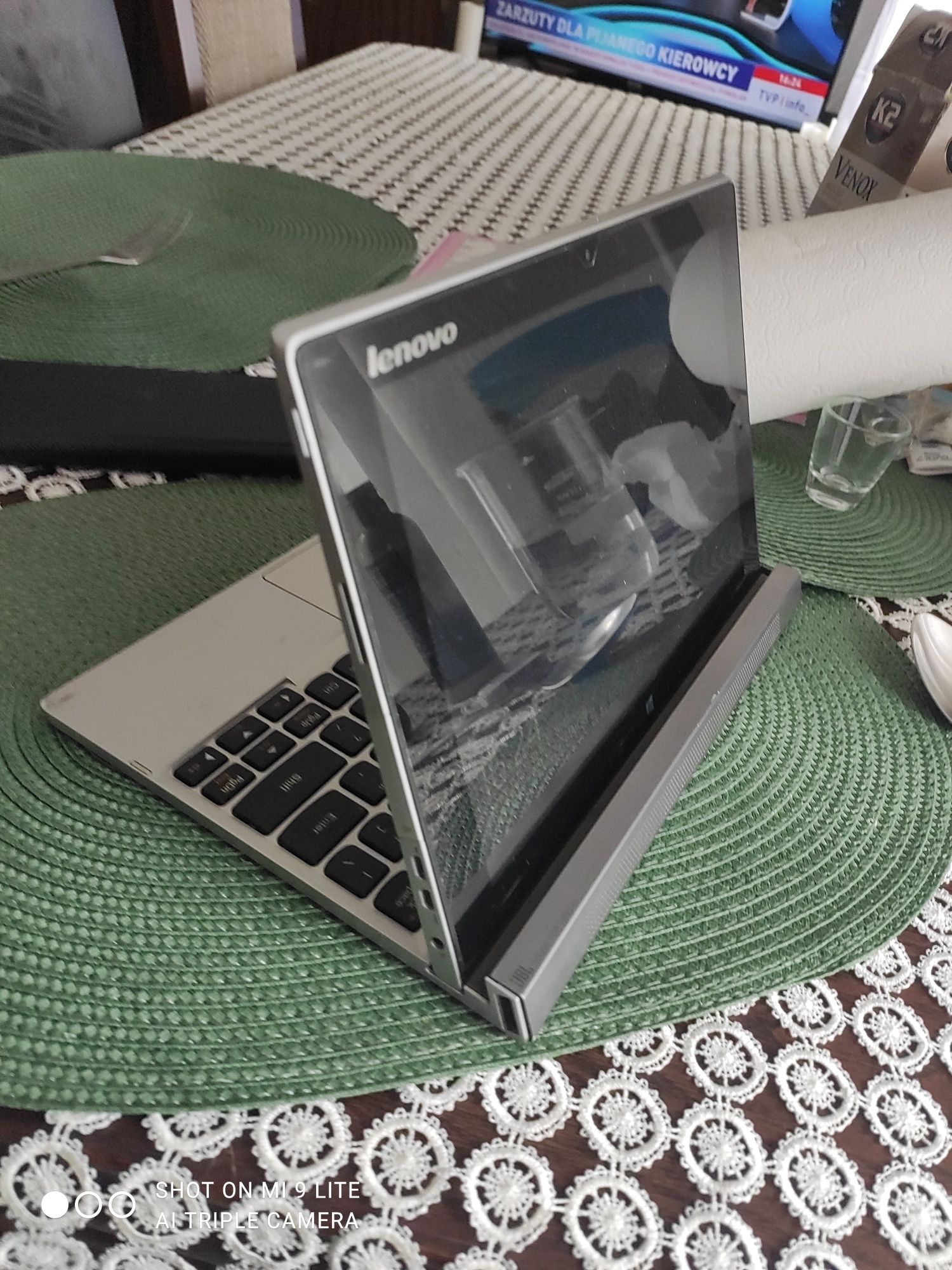Laptop Lenovo MIX2 10. Sprzedam zamienię