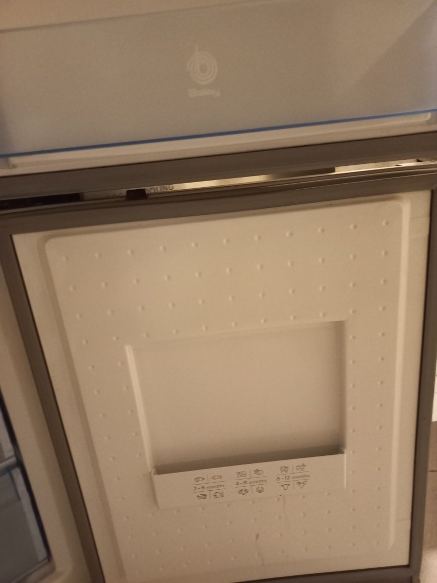 Frigorífico usado em bom estado