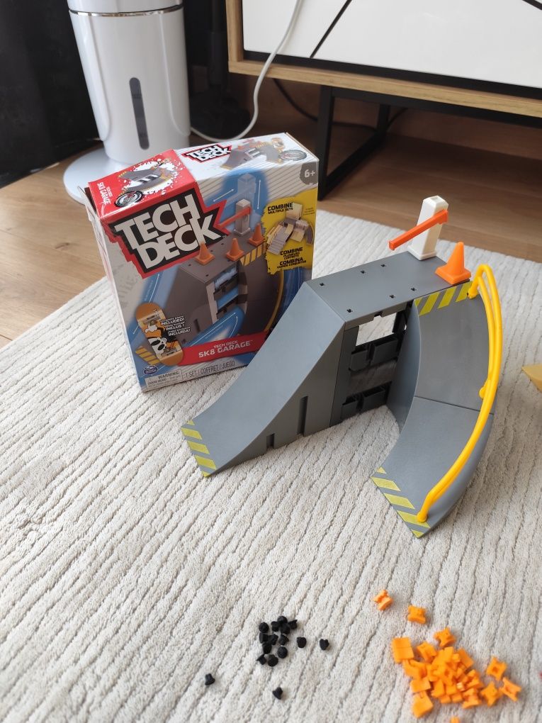 Zestawy Tech Deck plus deskorolki i ludziki