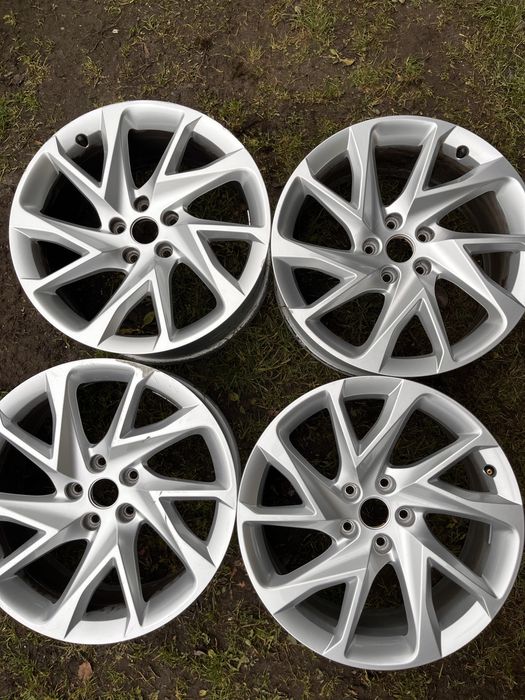 Alu felgi 18" 5x112 Seat Leon Cupra 5FF ET40