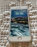 Apple iPhone 8 - 64GB - Branco