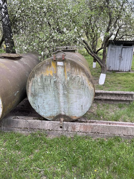 Бочка металева 2000л