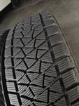 R17 225 65 шини зимові липучки Bridgestone Blizak DM-V2 арктичні