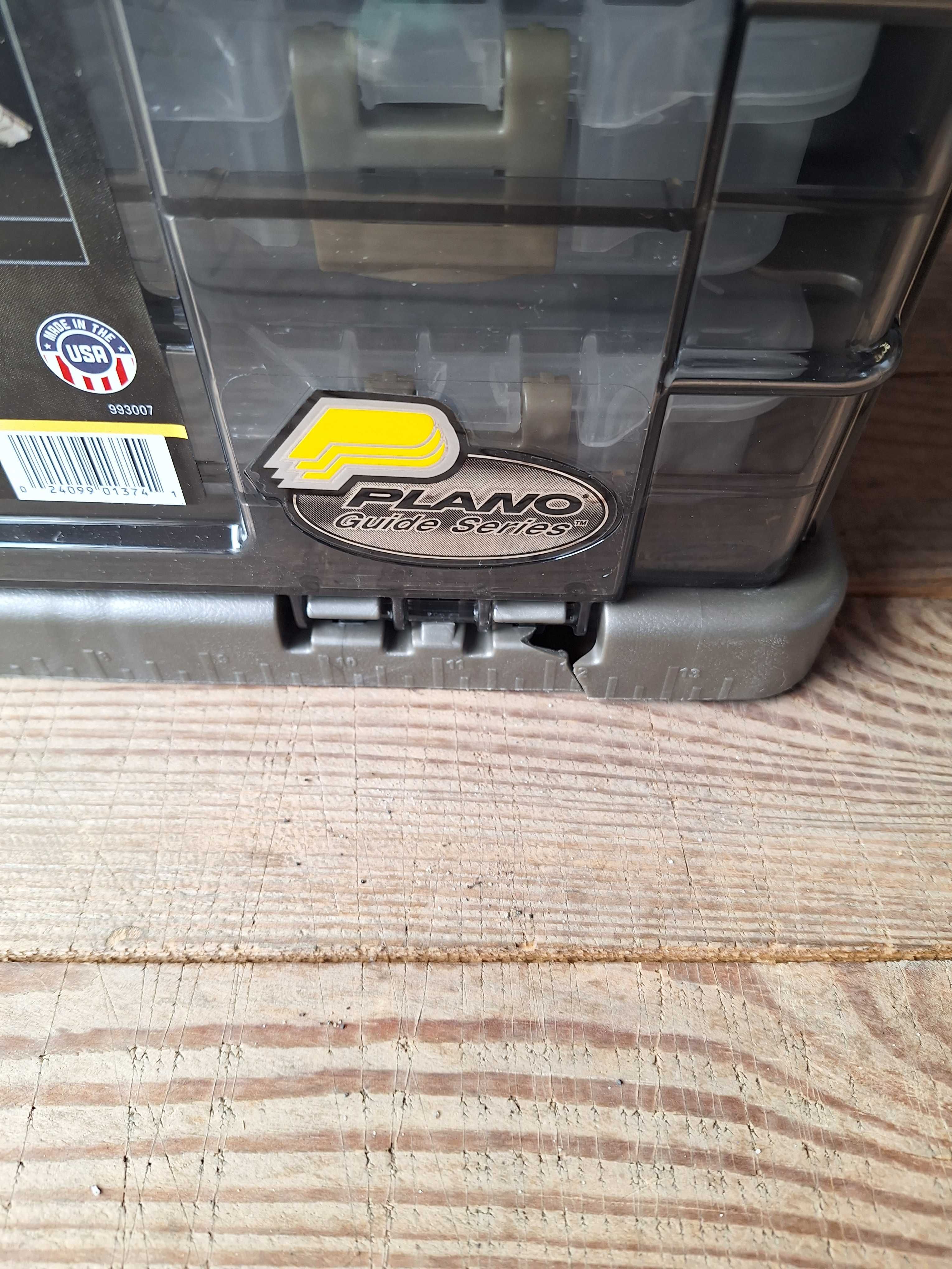 Skrzynka Wędkarska  PLANO GUIDE RACK SYSTEM Made in USA
