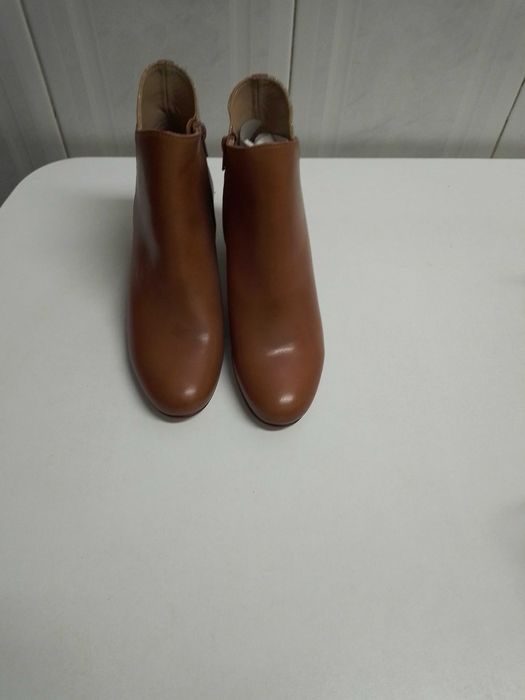 Botins camel tamanho 38