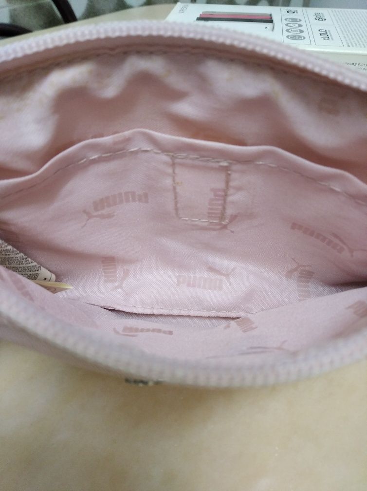 Bolsa Puma rosa e branca