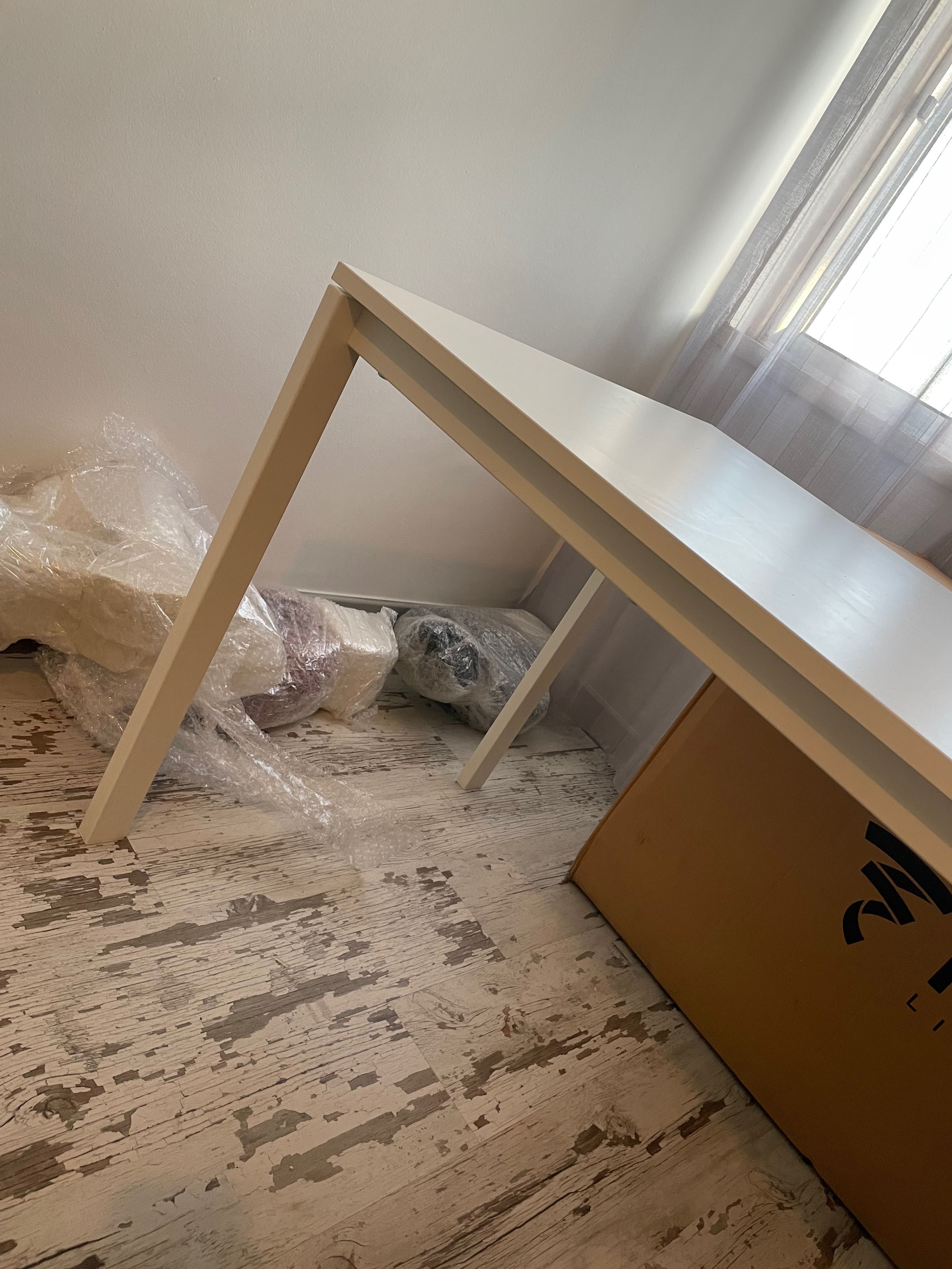 Mesa de cozinha ou sala