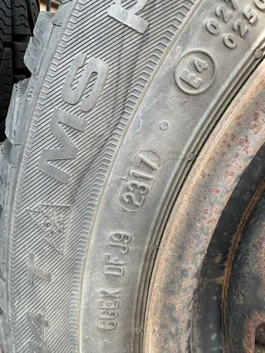 Opony zimowe Uniroyal