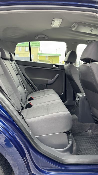 Volkswagen Golf Plus Фольксваген Гольф Плюс  2006р 1.6 MPI бенз 5МКПП