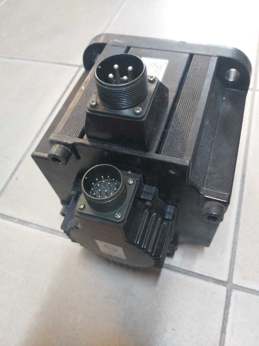 Servo Motor Yaskawa Eletric