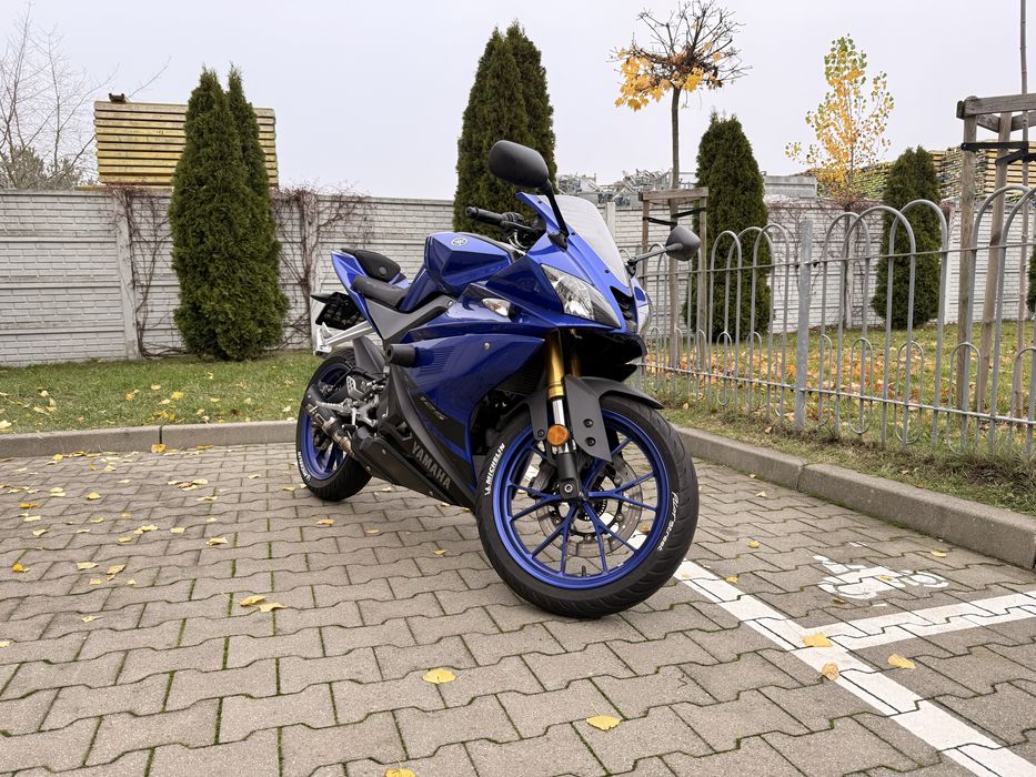 Yamaha yzf r125