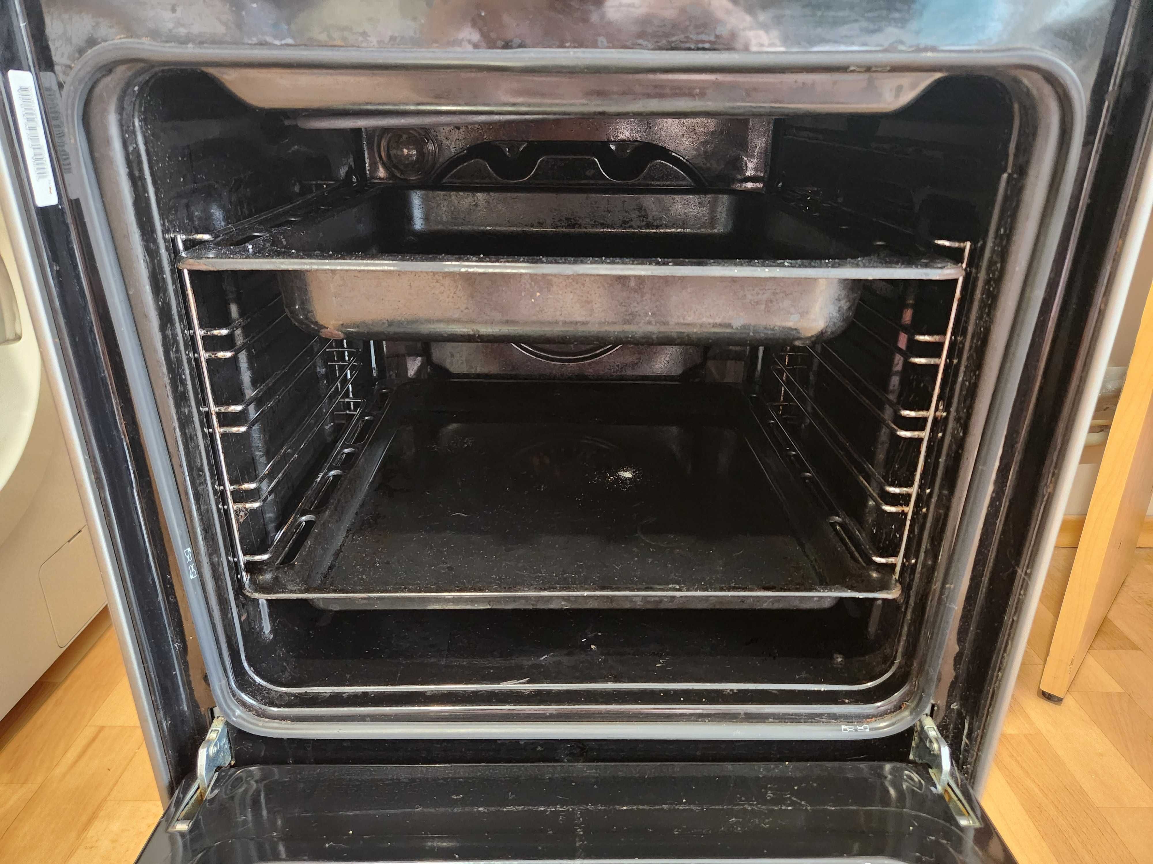 Плита електрична HOTPOINT-ARISTON C 3V P6 (X) R/HA
