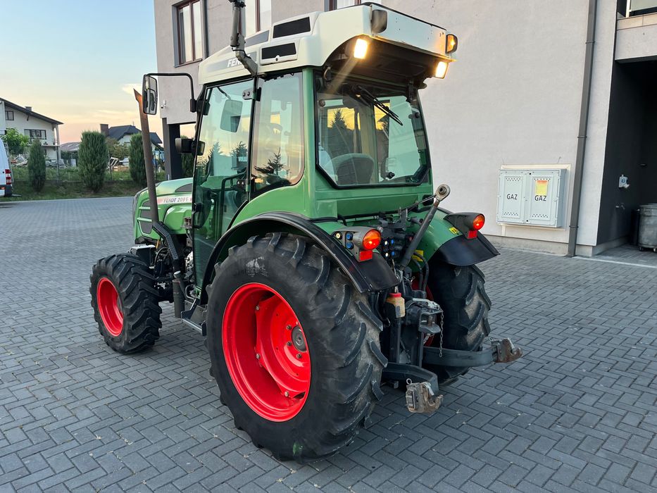 Fendt 209F TMS VARIO super stan miękka oś ciągnik sadowniczy