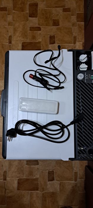 Lodówka samochodowa Nvox 12v/230v/ gaz