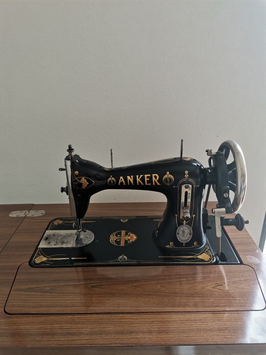 Máquina de costura antiga