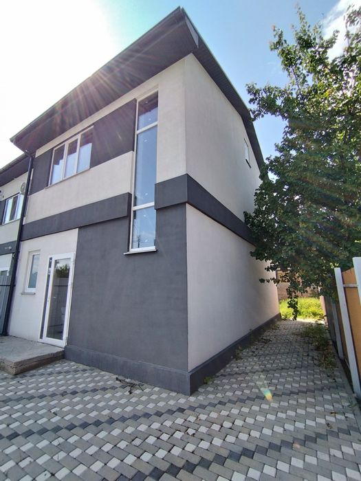 Продаж таунхауса вашої мрії на Казбетській! Простір. Стиль. Комфорт