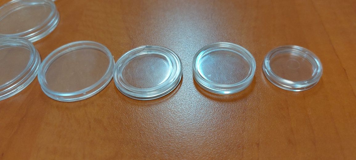 Kapsle na monety 10 sztuk plastik