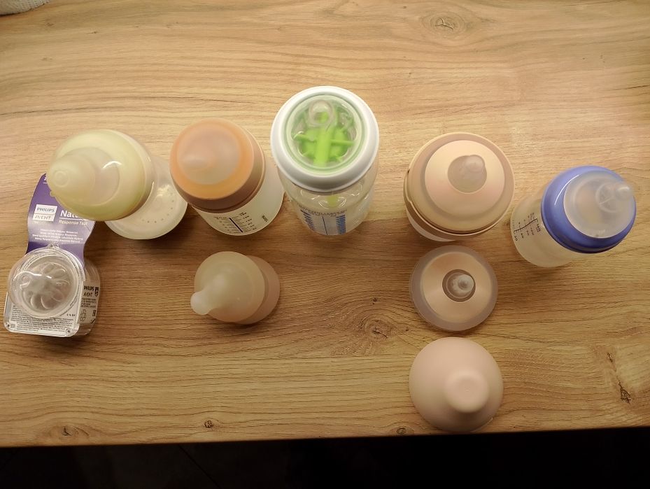 Zestaw butelek wyprawka Philips Avent Canpo neno lovi lansinoh suavine