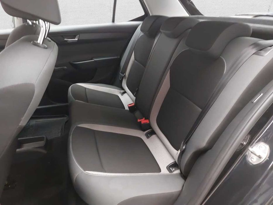 Śkoda Fabia 1.4 TDI 2017 rok salon Polska