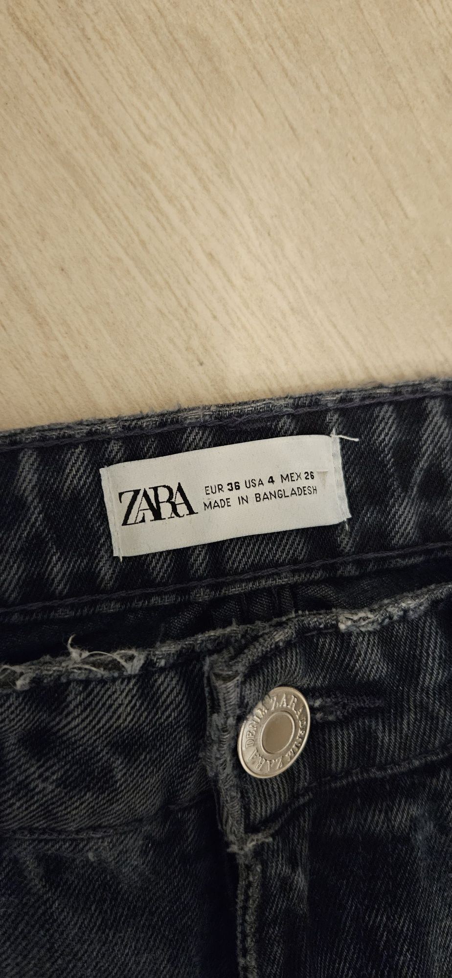 Spodnie mom Zara rozm. 36