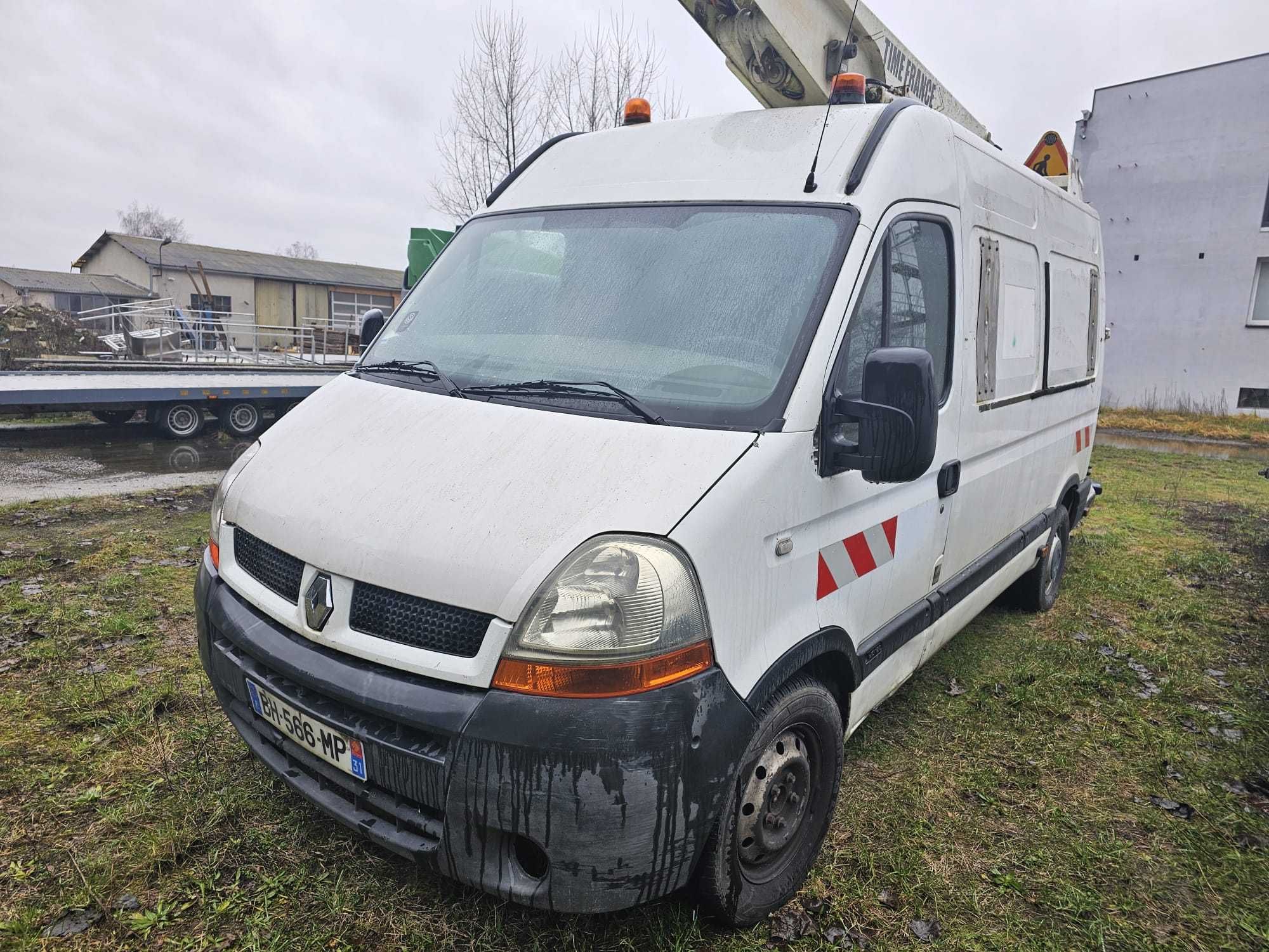 Podnośnik koszowy zwyżka Renault