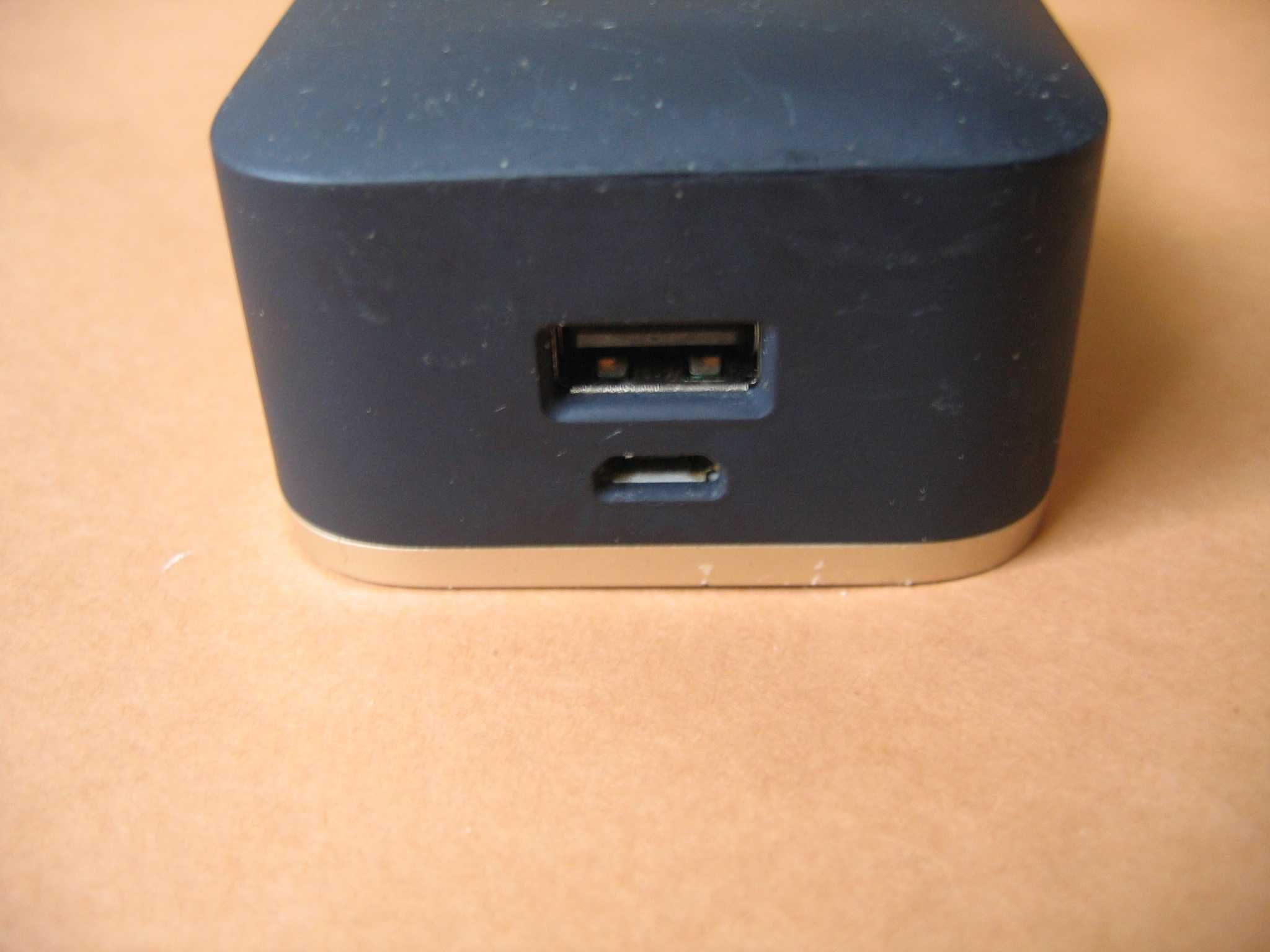 Ładowarka IQOS 
Model: CDD01
Dual Charging Dock