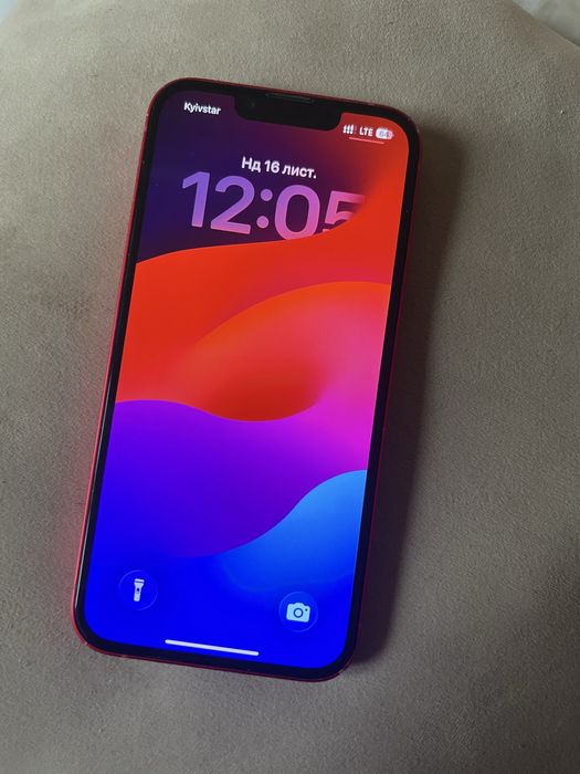 Продам телефон iPhone 14 256ГБ