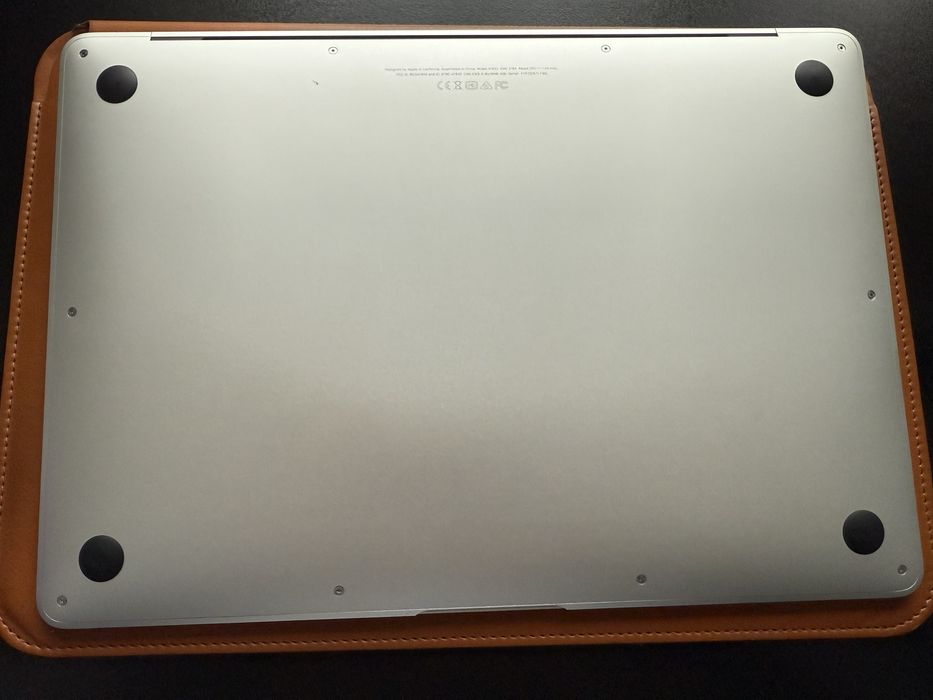 MacBook Air 13” (2019)