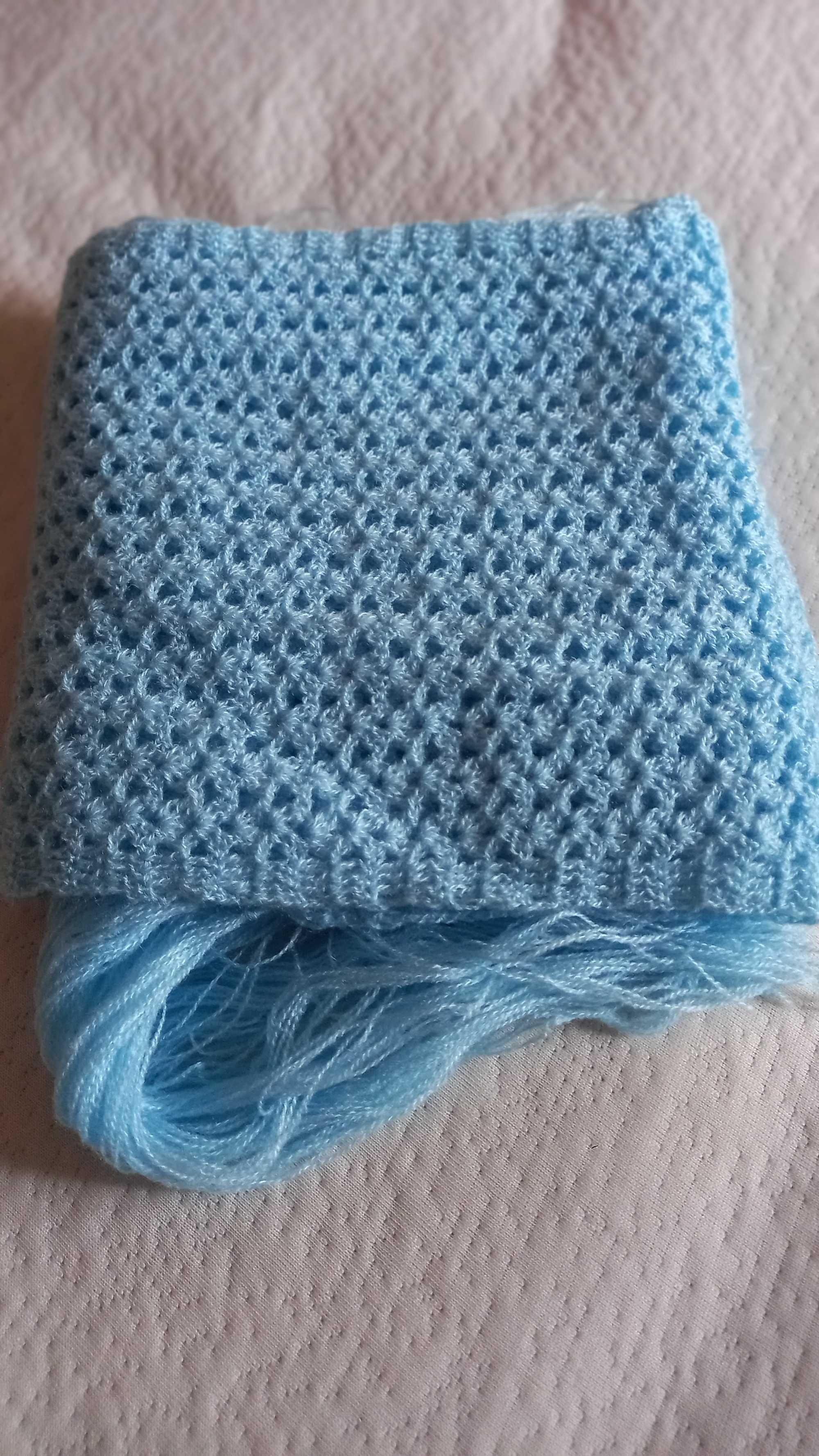 Cachecol de criança, em malha, azul claro - Artesanal