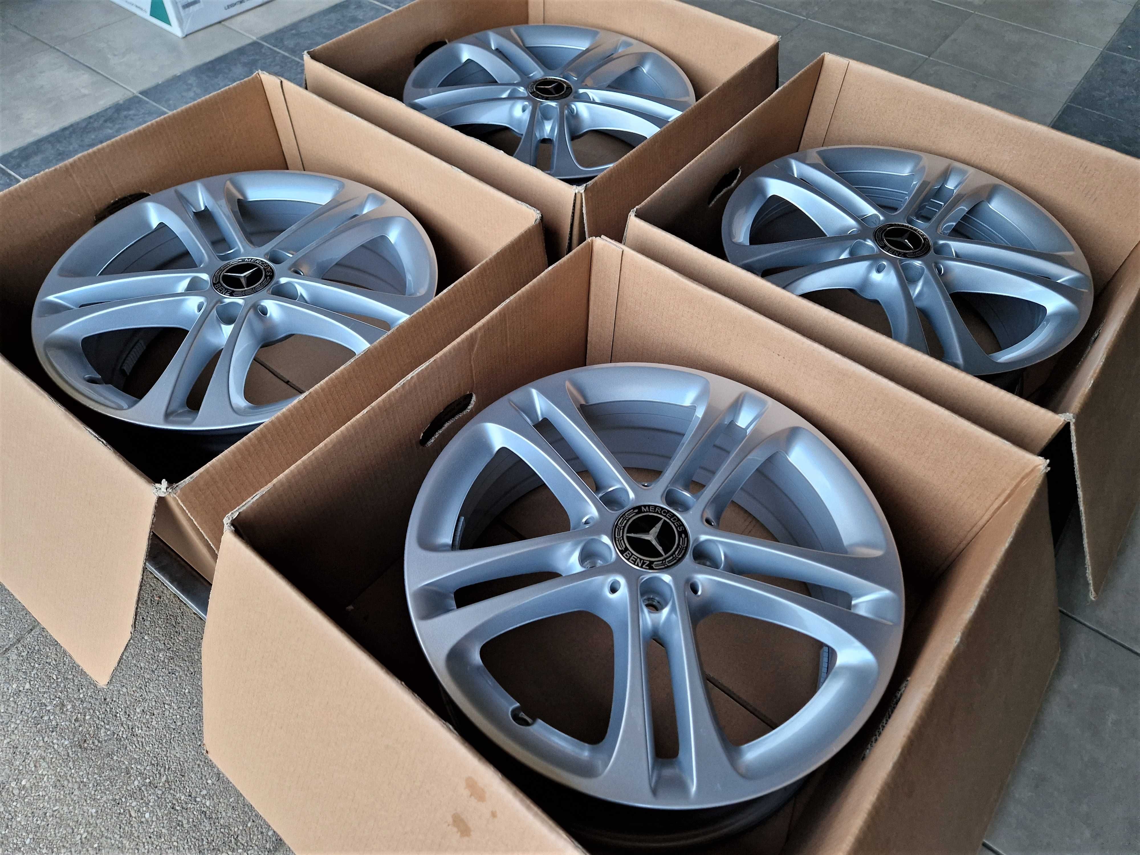 Alufelgi 17 Mercedes Oryginalne ! A B C CLA GLA Vito Viano 5x112 800#