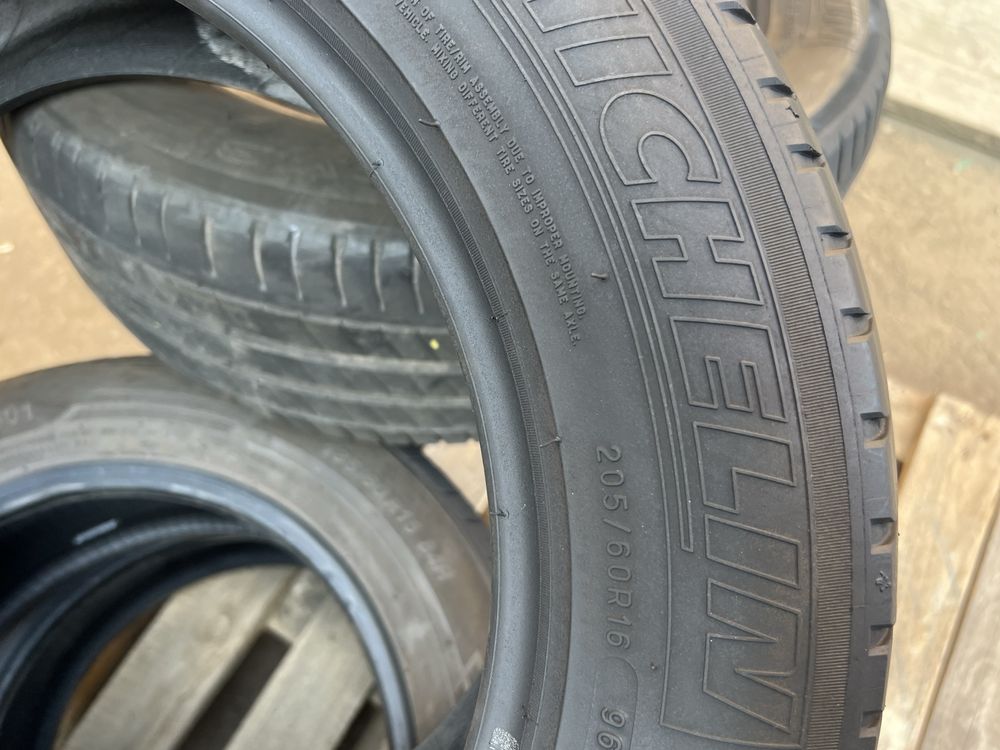 Автошини літні Michelin 205/60/16 Резина,Колеса,Гума,Скати, Шини)