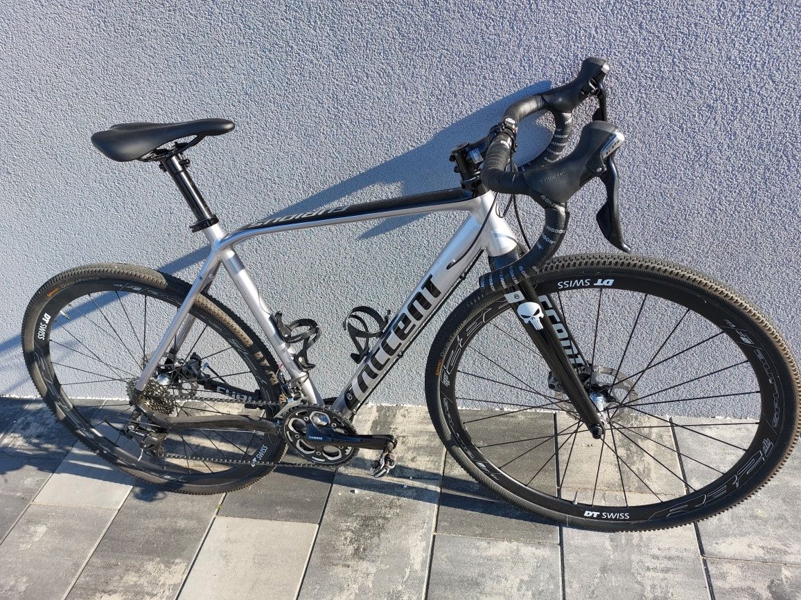 Gravel Accent Furious DTSwiss 105