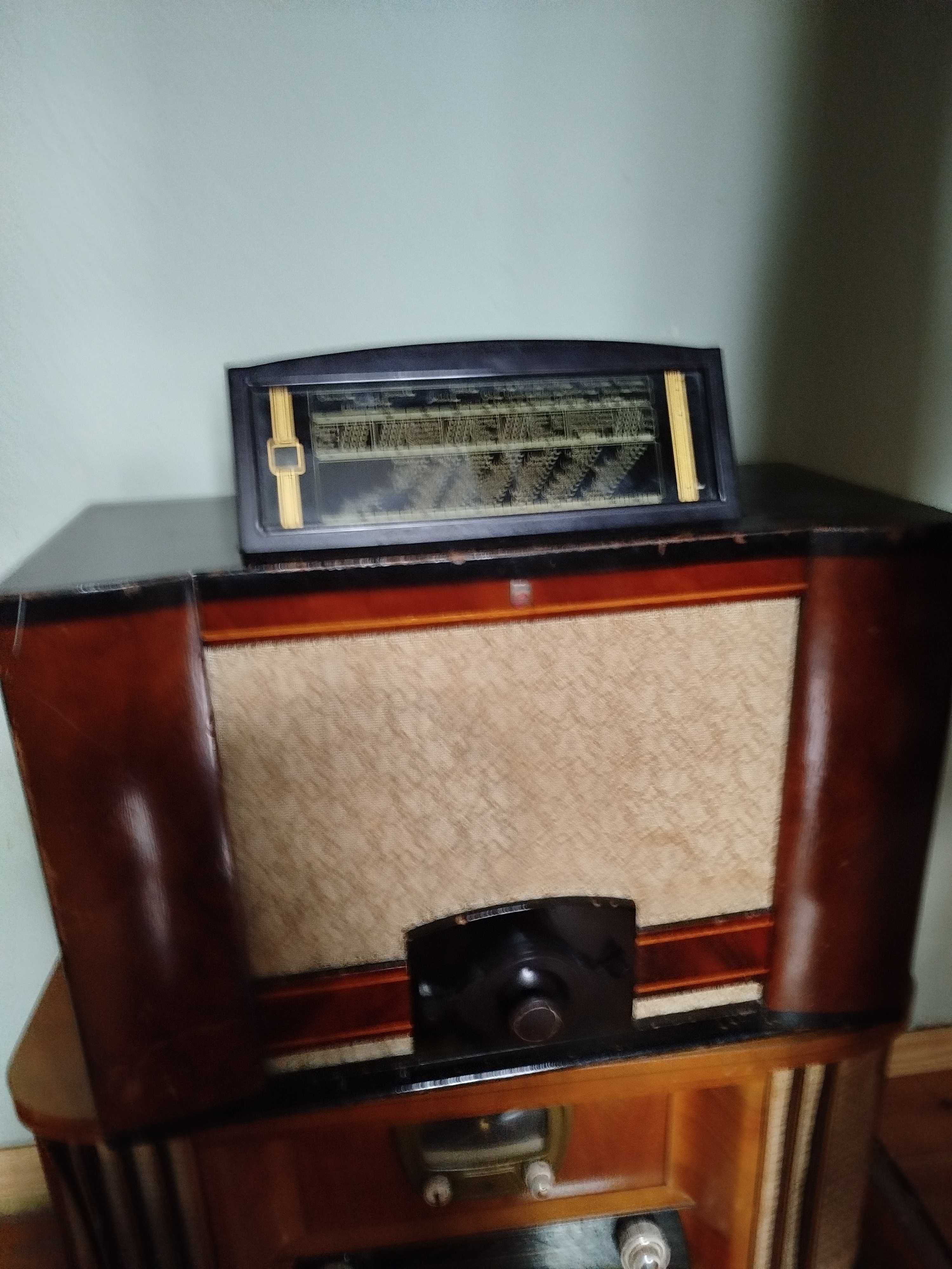 Stare radio PHILIPS AACHEN d49au