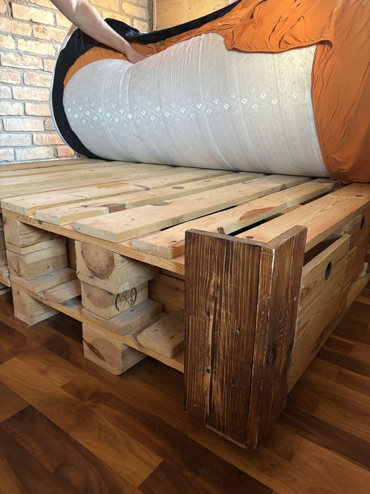 Masywne łóżko z europalet + materac 140x200 styl industrial loft DIY