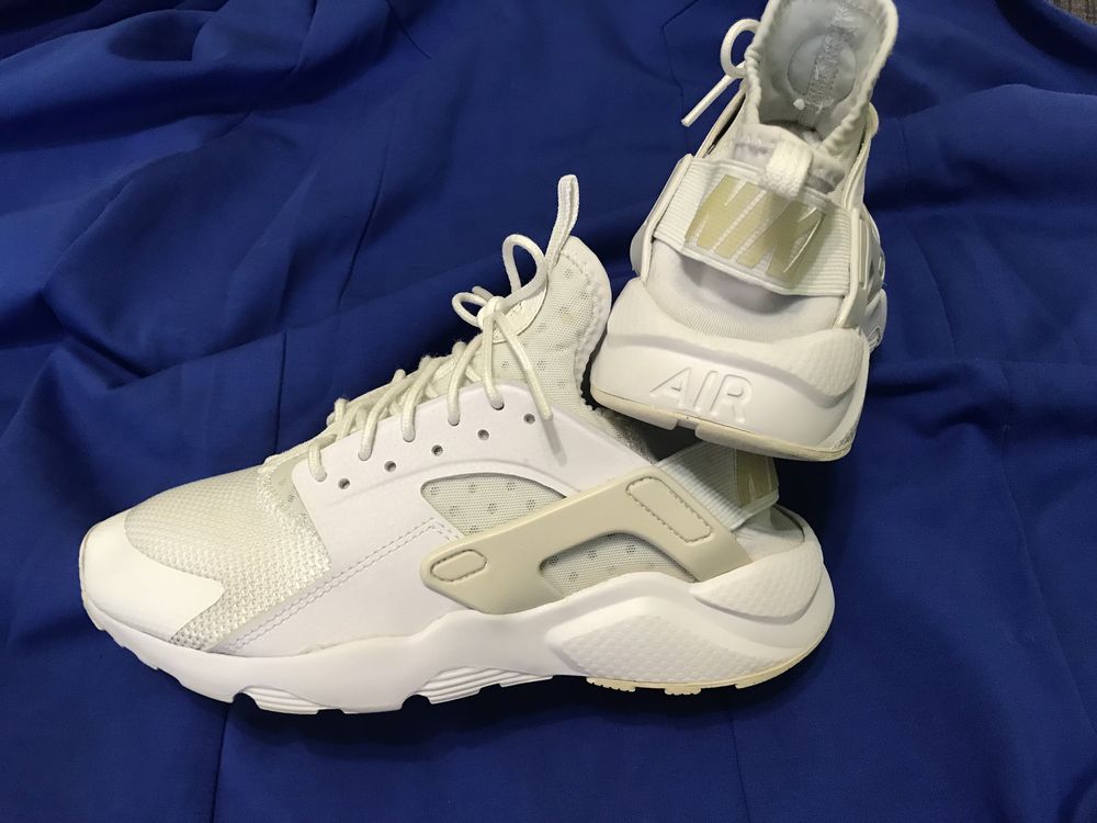 Nike AIR HUARACHE жіночі кросівки ,оригінал