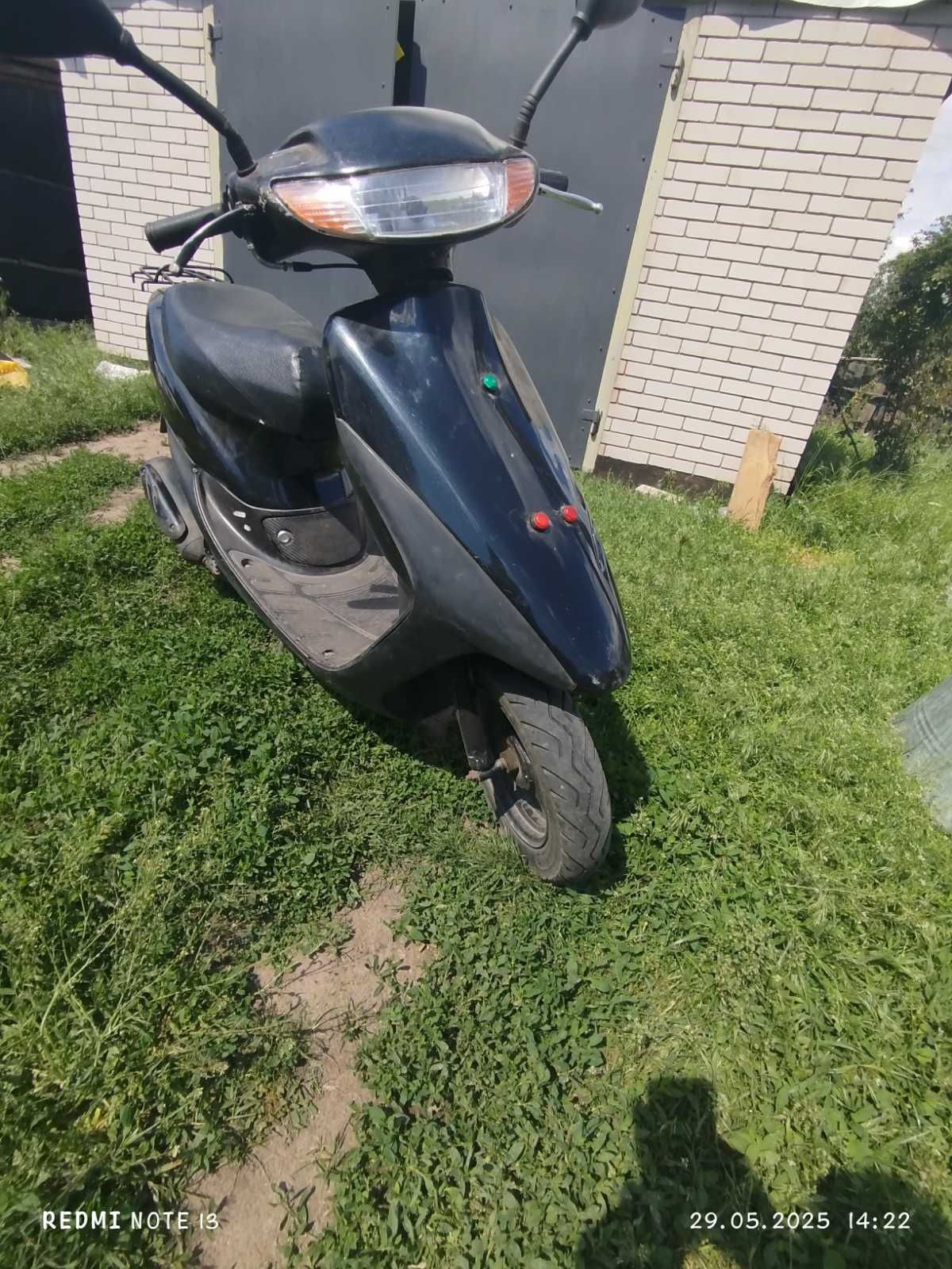 Продам мопед Хонда діо 34 в не робочому стані.
